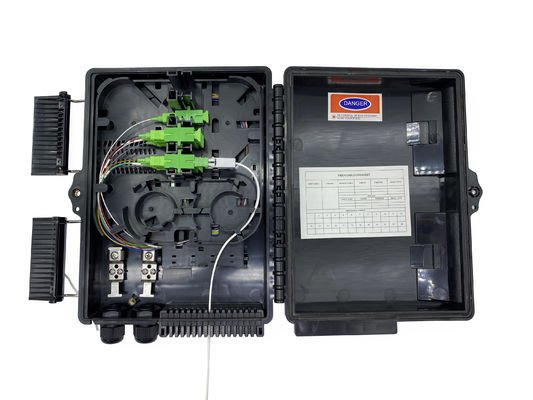 ซื้อ FTTH Pole Mounted Outdoor IP65 สายไฟเบอร์ออปติก สปลิเตอร์ กล่องกระจาย การผลิตออนไลน์