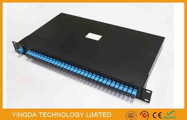 ซื้อ Rack Mount 19 "1 * 32 ไฟเบอร์ออปติค PLC Splitter, Planar Lightwave Circuit Splitter การผลิตออนไลน์