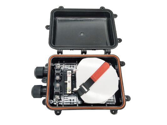 ซื้อ 24F 48F ใยแก้วนำแสงร่วม Enclosure แนวนอน Inline 2 สายเคเบิลต่อม 96 Cores Wall Mount การผลิตออนไลน์